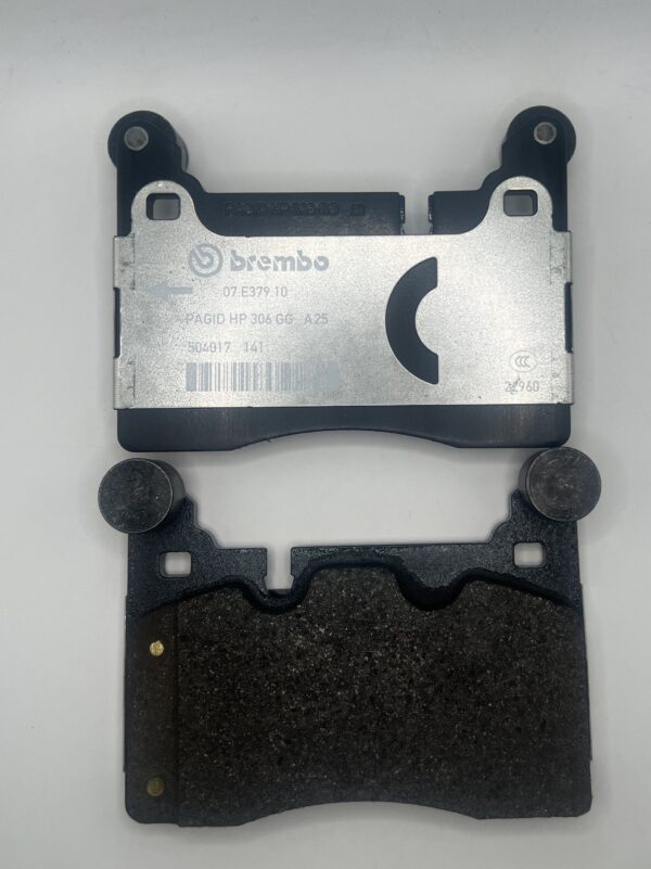 Rear Brake Pads for DB11 & Vantage - Image 3
