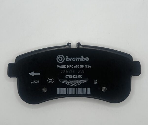 Rear Carbon Brake Pads for DBX - Image 3