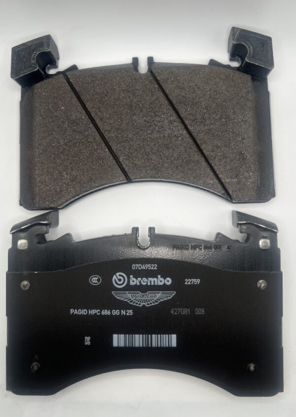Front Carbon Brake Pads for DBX - Image 3