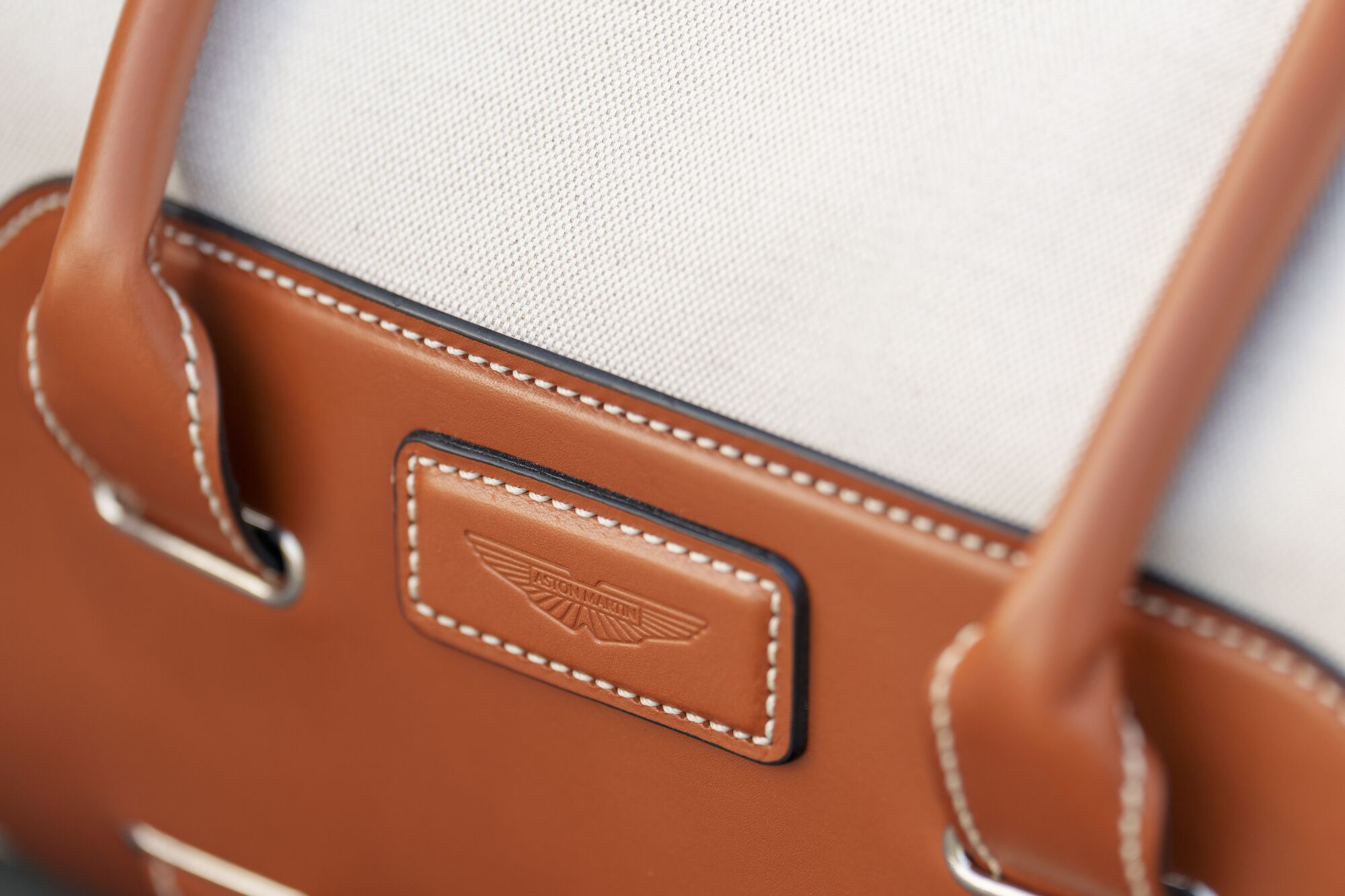 Aston Martin Small Cream & Tan Holdall - Image 6